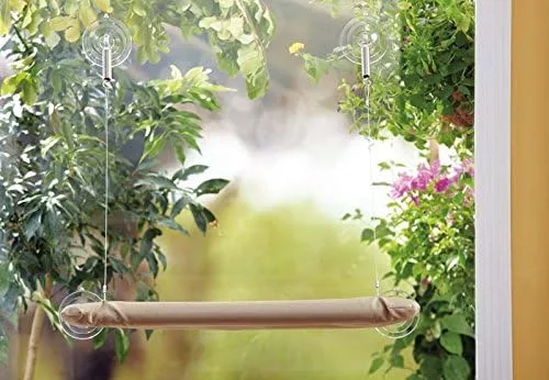 تخت پنجره ای گربه